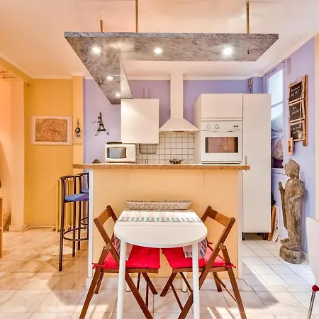 ❁ Spacious Studio Near Buttes Chaumont ❁ *