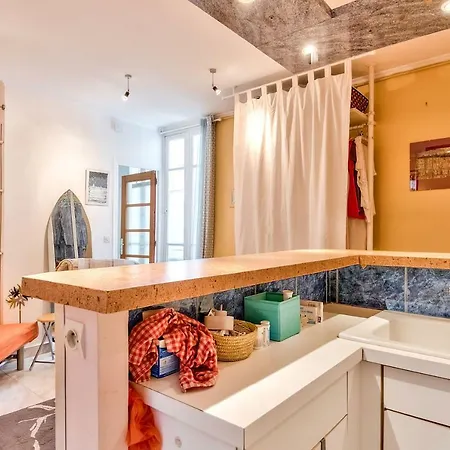 Lägenhet ❁ Spacious Studio Near Buttes Chaumont ❁